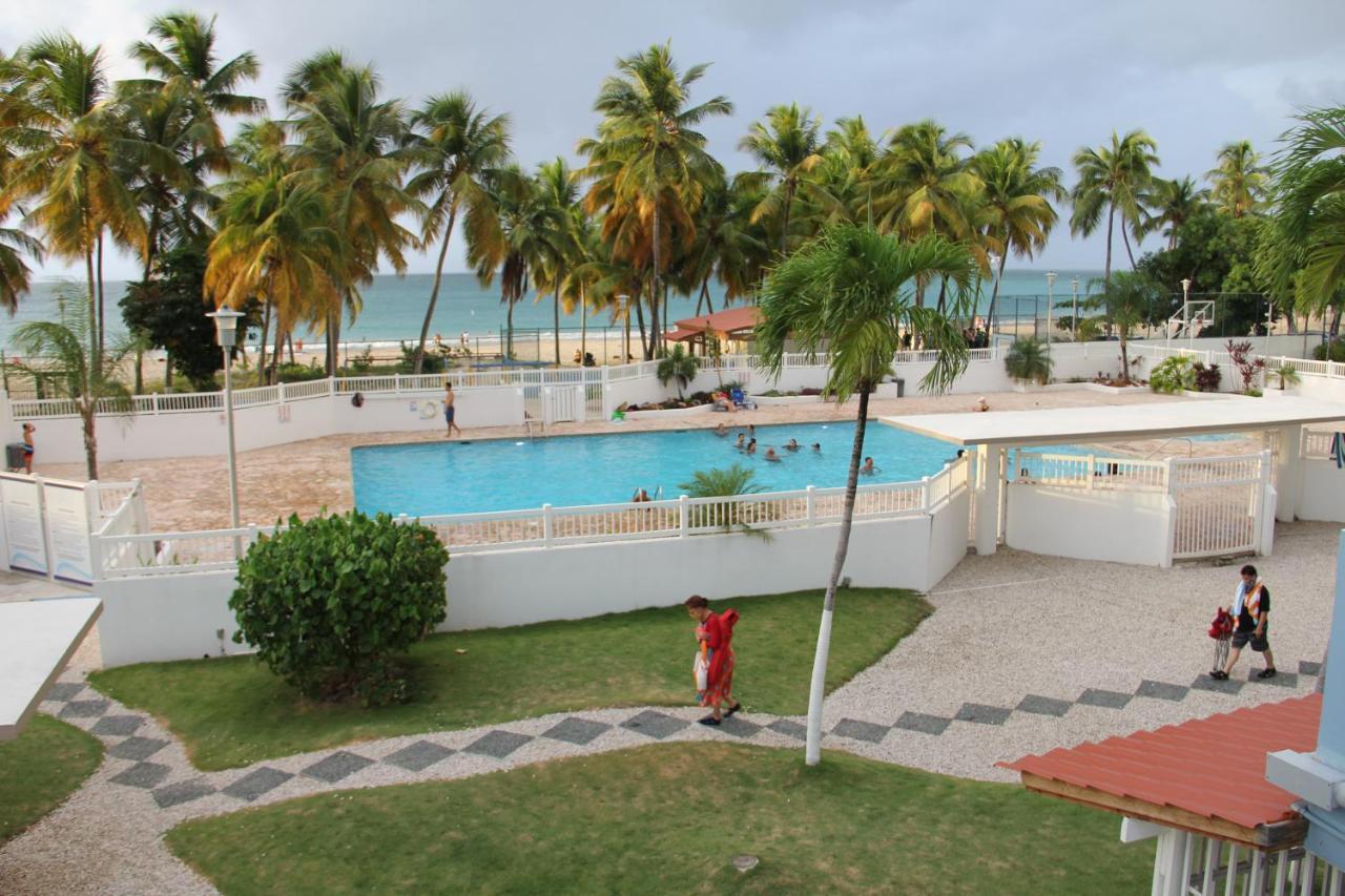 Hobie Oceanfront Apartment At Isla Verde ซานฮวน ภายนอก รูปภาพ