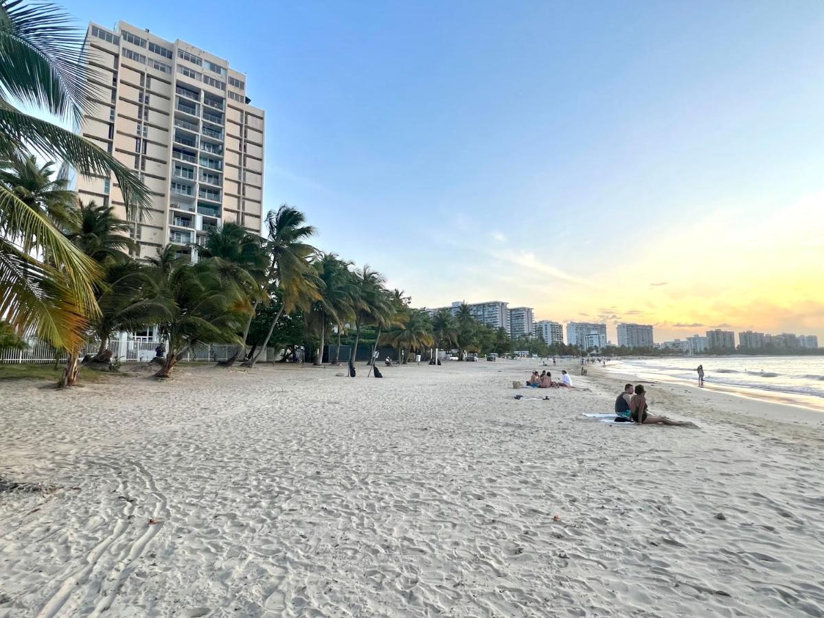 Hobie Oceanfront Apartment At Isla Verde ซานฮวน ภายนอก รูปภาพ