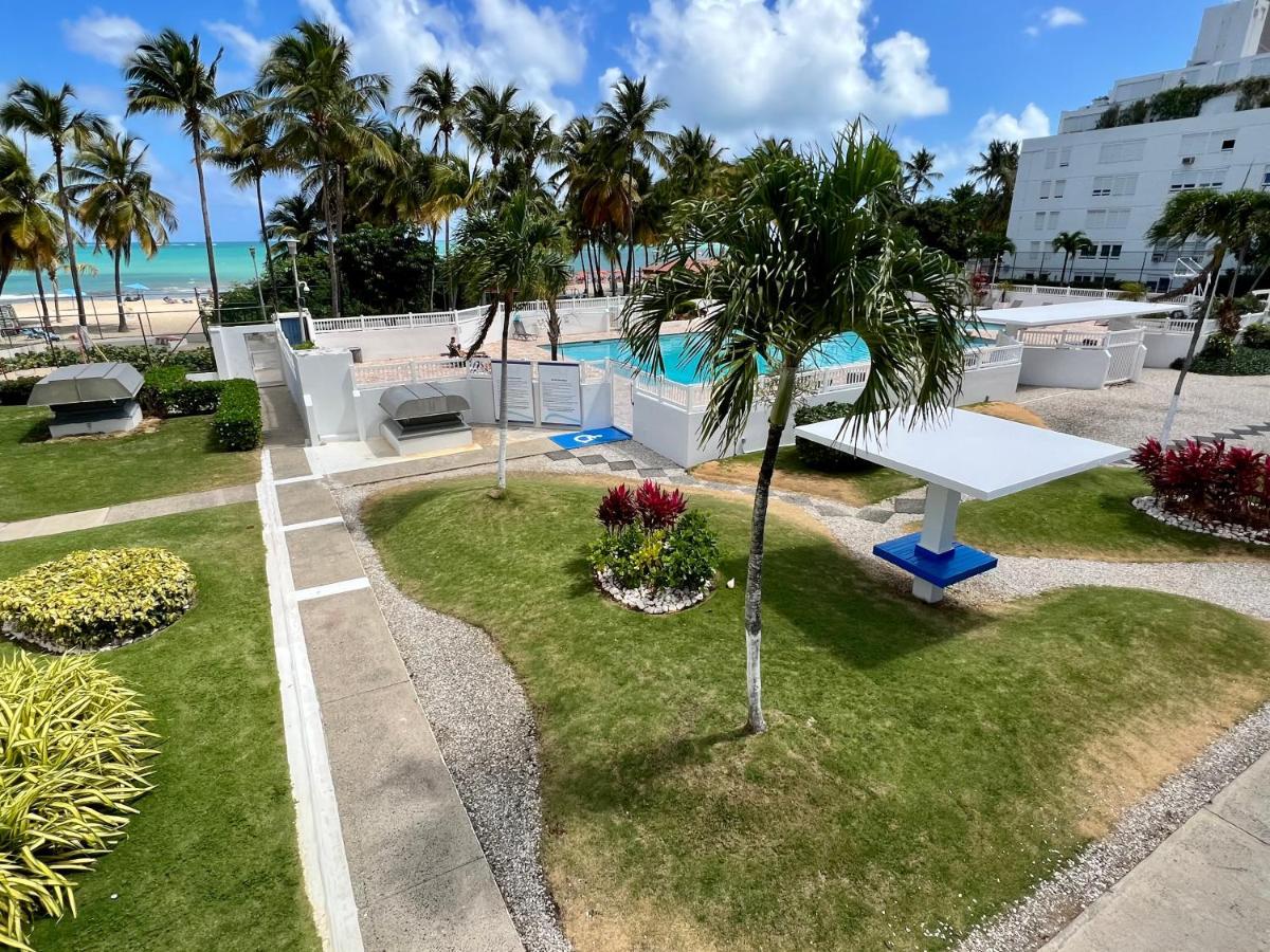 Hobie Oceanfront Apartment At Isla Verde ซานฮวน ภายนอก รูปภาพ